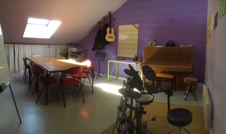 Salle de musique de Caurel
